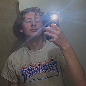 Meet your Posher, Ethan